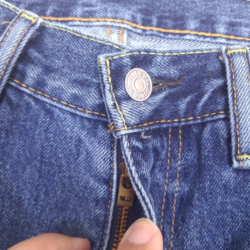 Levi's Jeans‎ Mens 36x27.5 Blue 505 Regular Fit Straight Leg Medium Wash Hemmed